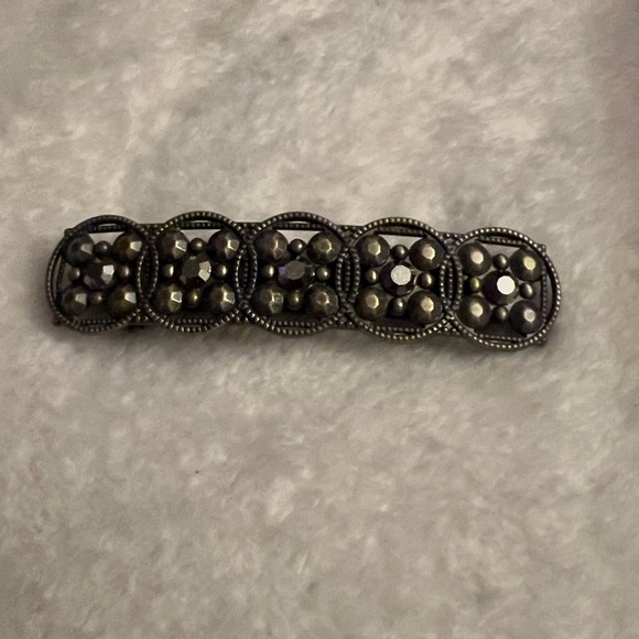 Bundle of 14 Hair Barrettes & Clips | Pearl, Rhinestone, Vintage Metal, Gold main image 12